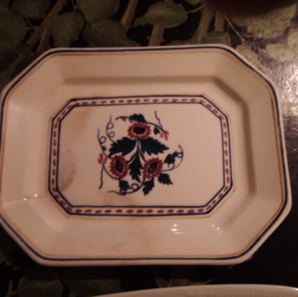 Kitchenware - Picture 6 of 8